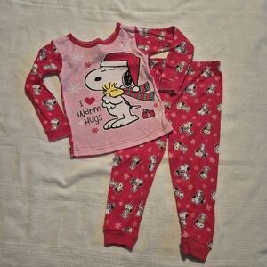 Snoopy girls size 24 months 2 piece holiday pajama set, EUC